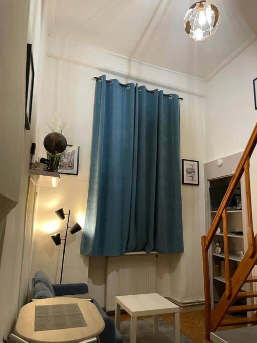 The Blue Apartment Lyon Exterior photo